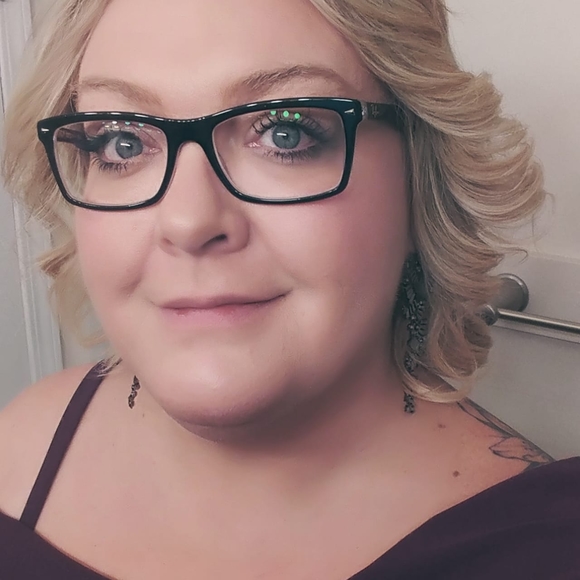 Meet your Posher, Sherisse - Picture 1 of 1